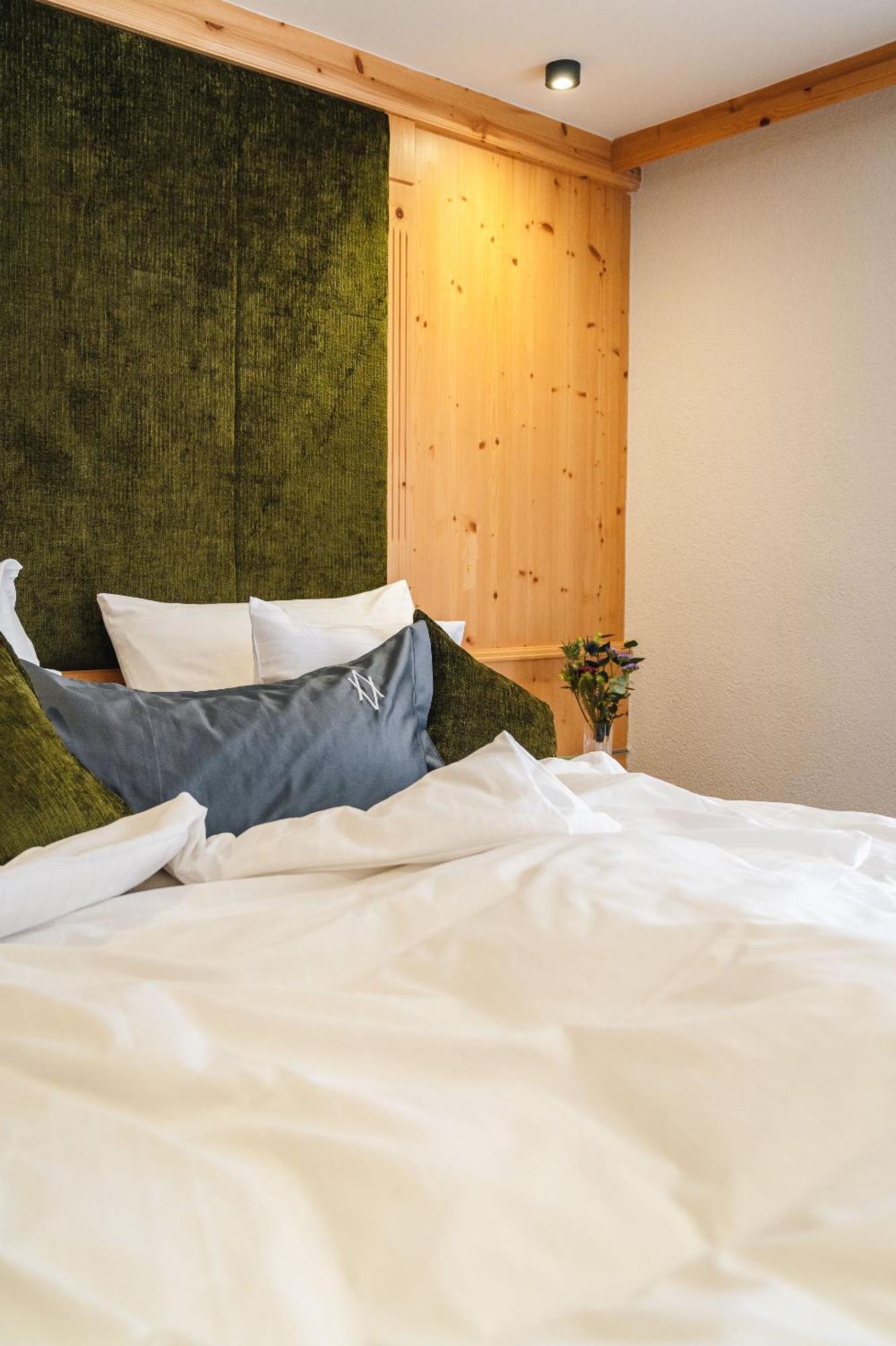 Arpuria L Hidden Luxury Mountain Home - Adults Friendly Sankt Anton am Arlberg Room photo