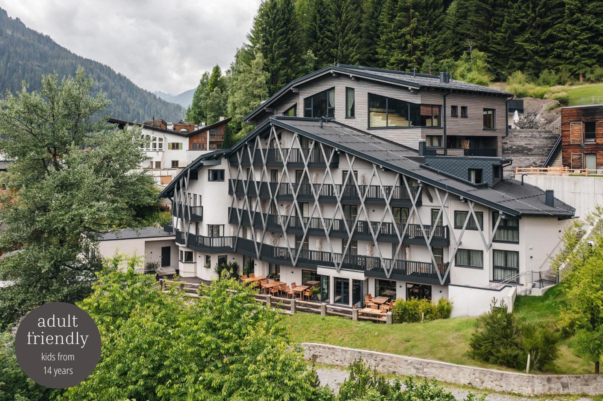 Arpuria L Hidden Luxury Mountain Home - Adults Friendly Sankt Anton am Arlberg Exterior photo